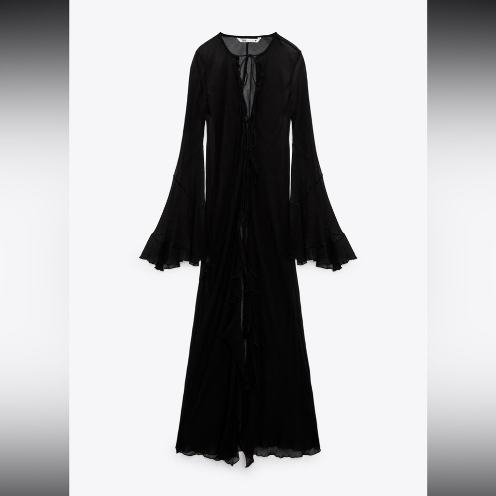 Zara Ruffled Fluid Kimono in Black